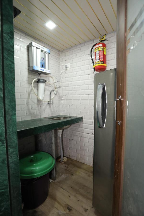 Mango Marol Dormitory Bombaj Zewnętrze zdjęcie